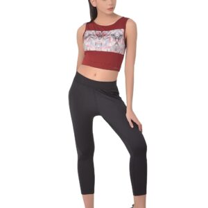 Clovia Women's Activewear Sports Crop Top