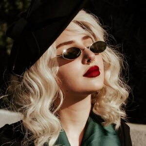 TheDarker Diamond Shape Cat Eye Women's Sunglasses lightweight frames provide UV protection, Small metal frames Making them ideal for everyday wear.