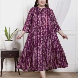 Swasti Women Goldn Print Cotton Blend Plus Size Front Slit Kurta Purple